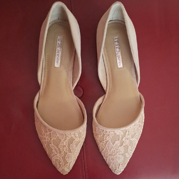 BCBGeneration Shoes - Elegant Beige Lace Women's Flats